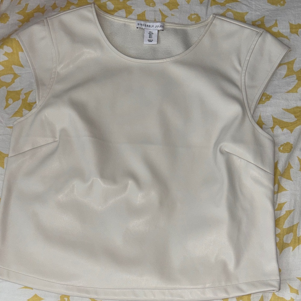 Sincerly Jules Cream Faux Leather Cap-Sleeve Tank